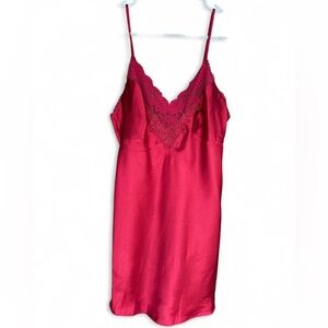 Women's Victoria's Secret Red Lace Satin Slip Dress Size Medium Lingerie Pajamas